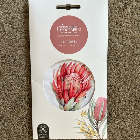 Australian Geographic Floral Tea Towel - Picture 2 of 7